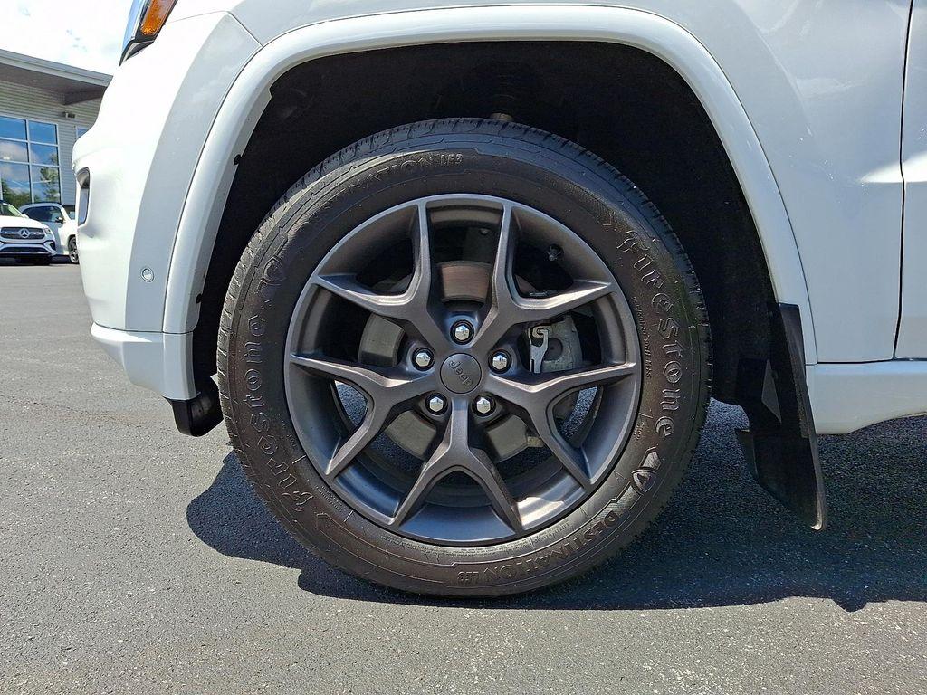 used 2021 Jeep Grand Cherokee car, priced at $26,689
