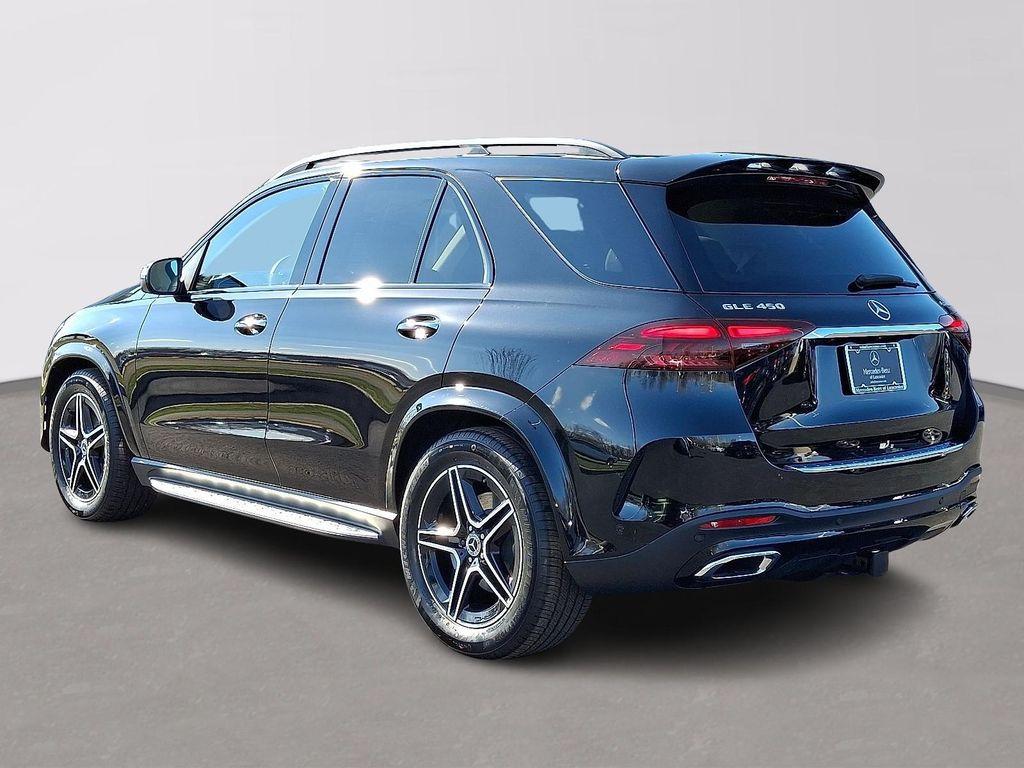 new 2026 Mercedes-Benz GLE 450 car