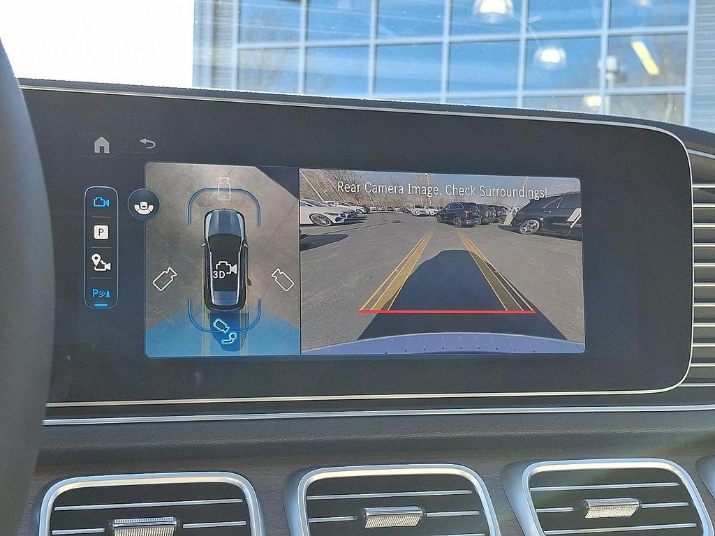 new 2026 Mercedes-Benz GLE 450 car