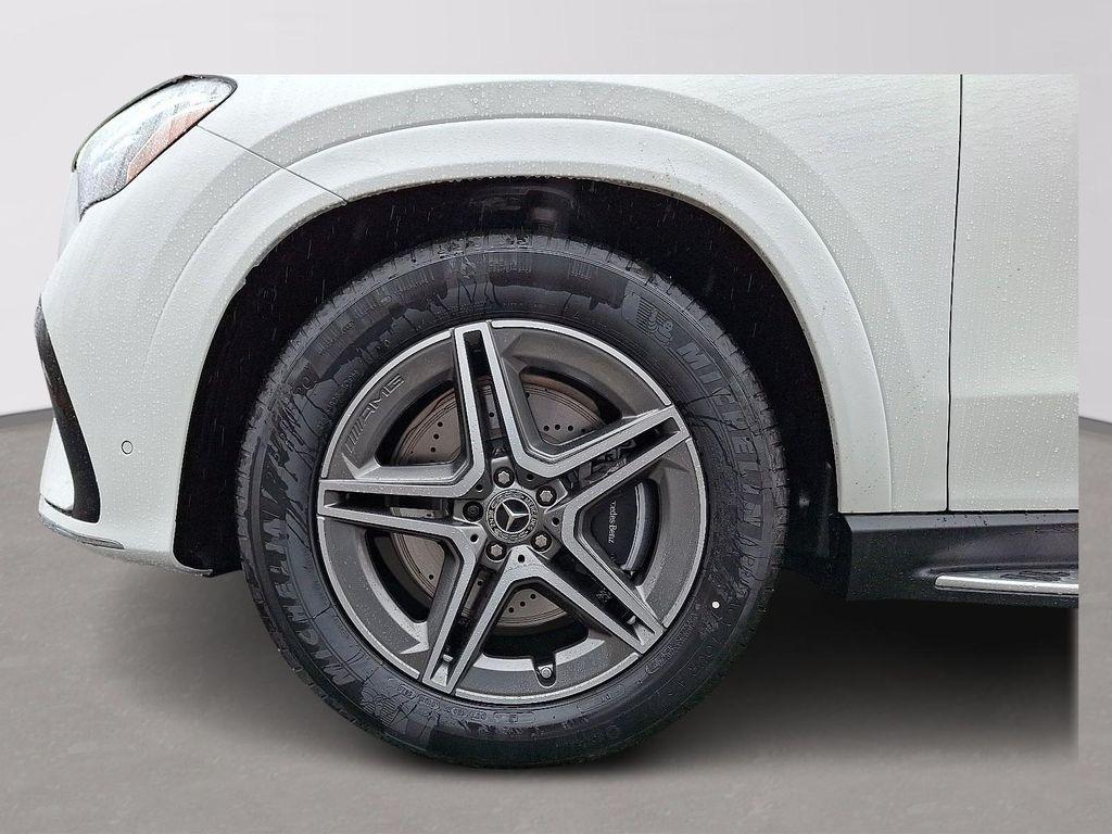 new 2026 Mercedes-Benz GLE 450 car, priced at $84,120