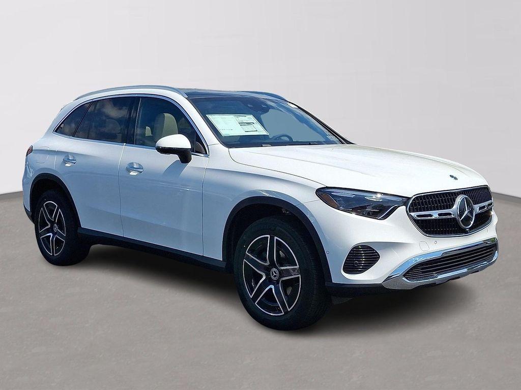new 2026 Mercedes-Benz GLC 300 car, priced at $62,380