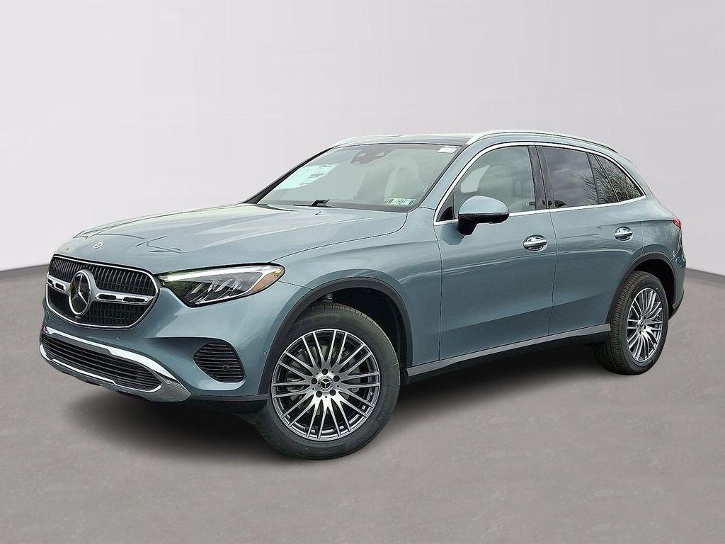 new 2026 Mercedes-Benz GLC 300 car, priced at $60,820