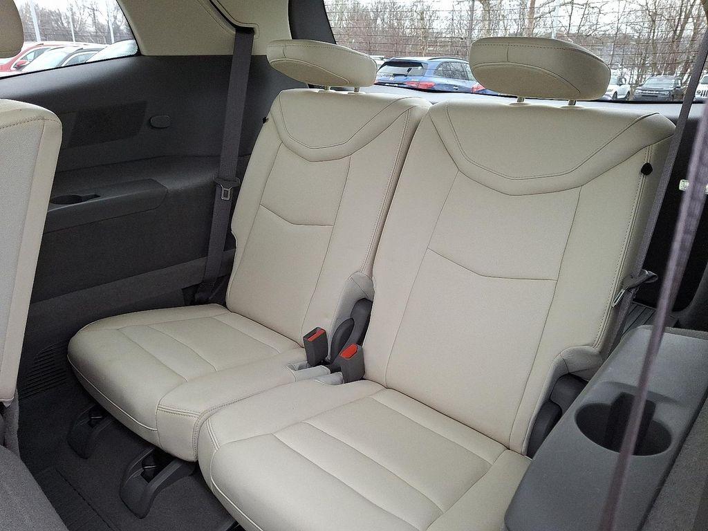 used 2021 Cadillac XT6 car, priced at $24,886