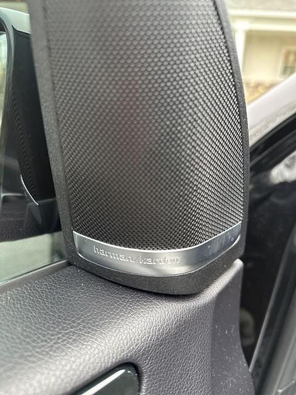 used 2017 Mercedes-Benz GLE 350 car, priced at $27,990