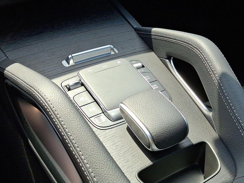 used 2026 Mercedes-Benz GLE 450 car, priced at $76,198