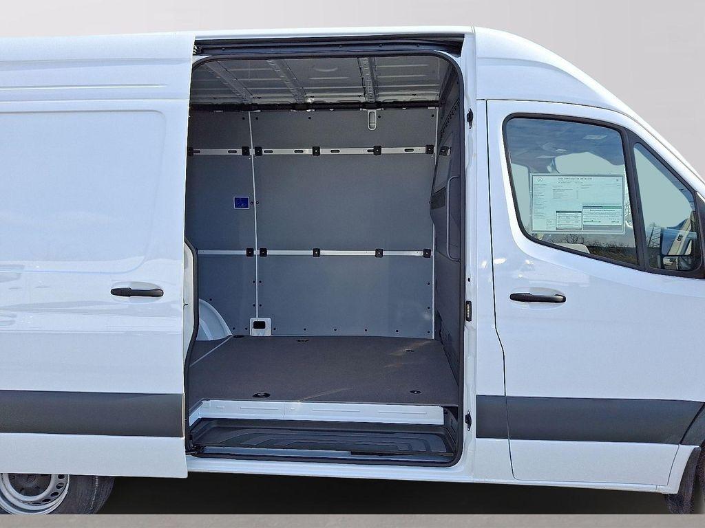 new 2026 Mercedes-Benz Sprinter 2500 car, priced at $59,695
