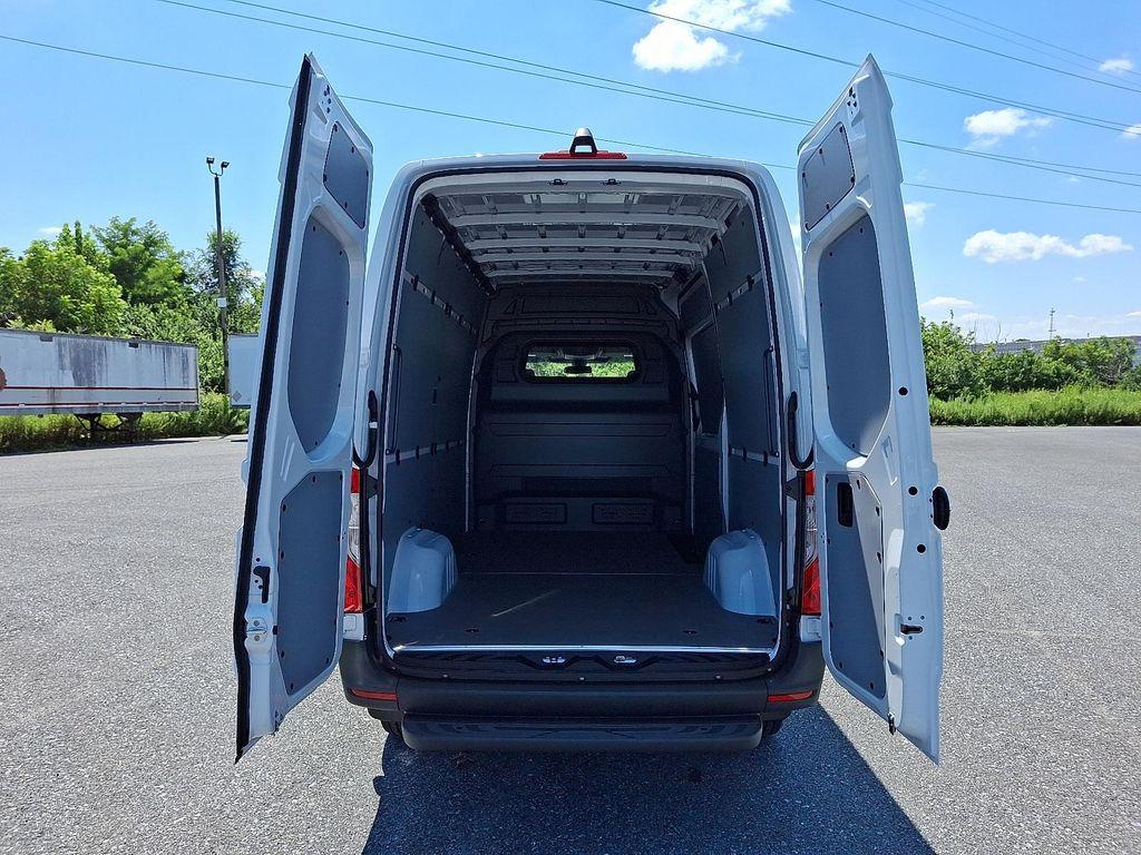 new 2025 Mercedes-Benz Sprinter 2500 car, priced at $59,131