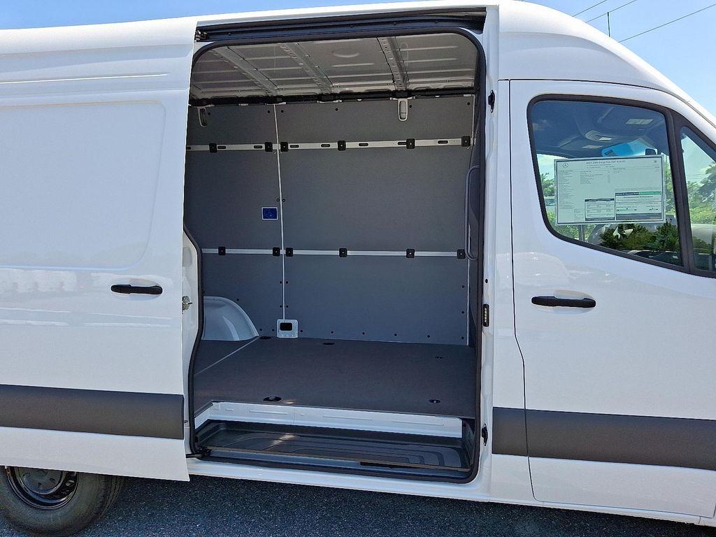 new 2025 Mercedes-Benz Sprinter 2500 car, priced at $59,131