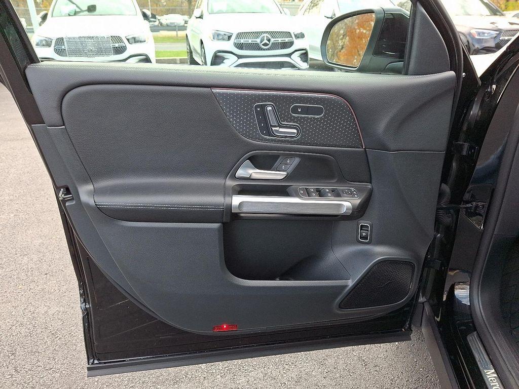 used 2024 Mercedes-Benz GLB 250 car, priced at $36,992