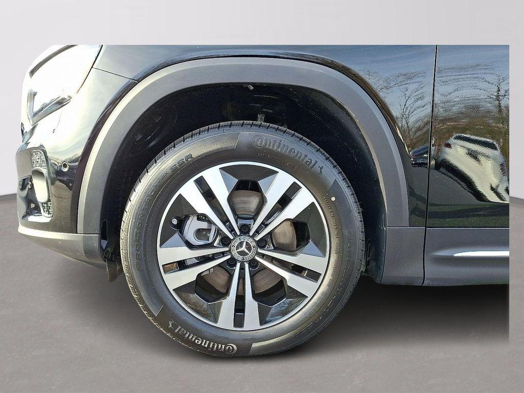 new 2025 Mercedes-Benz GLB 250 car, priced at $49,595