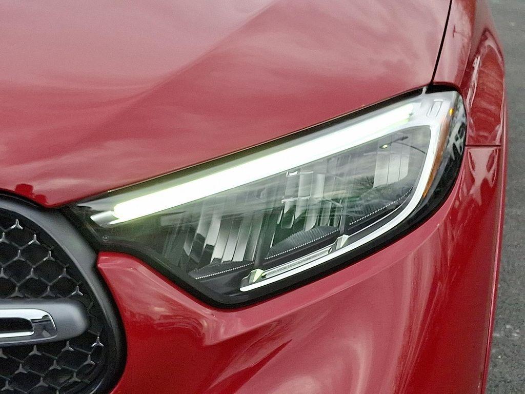 used 2025 Mercedes-Benz GLC 300 car, priced at $50,577