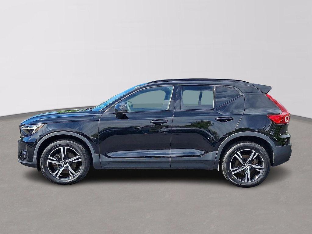 used 2023 Volvo XC40 car, priced at $30,533