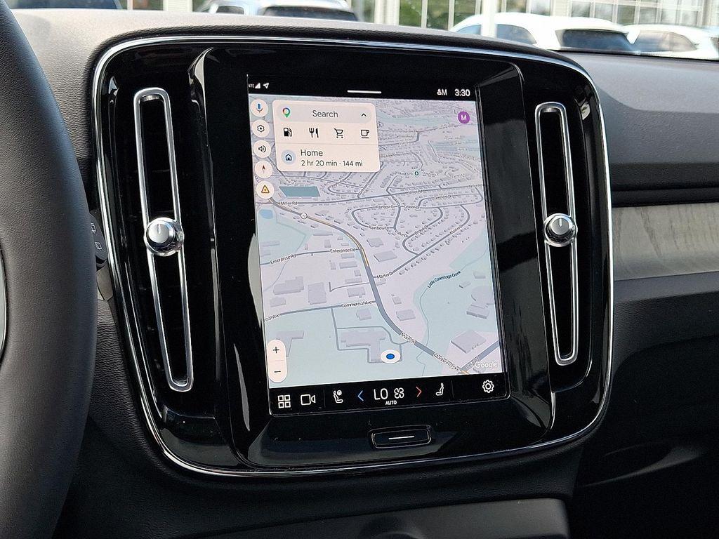 used 2023 Volvo XC40 car, priced at $30,533