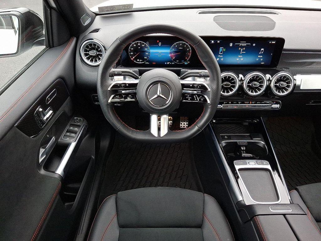 used 2025 Mercedes-Benz GLB 250 car, priced at $50,477