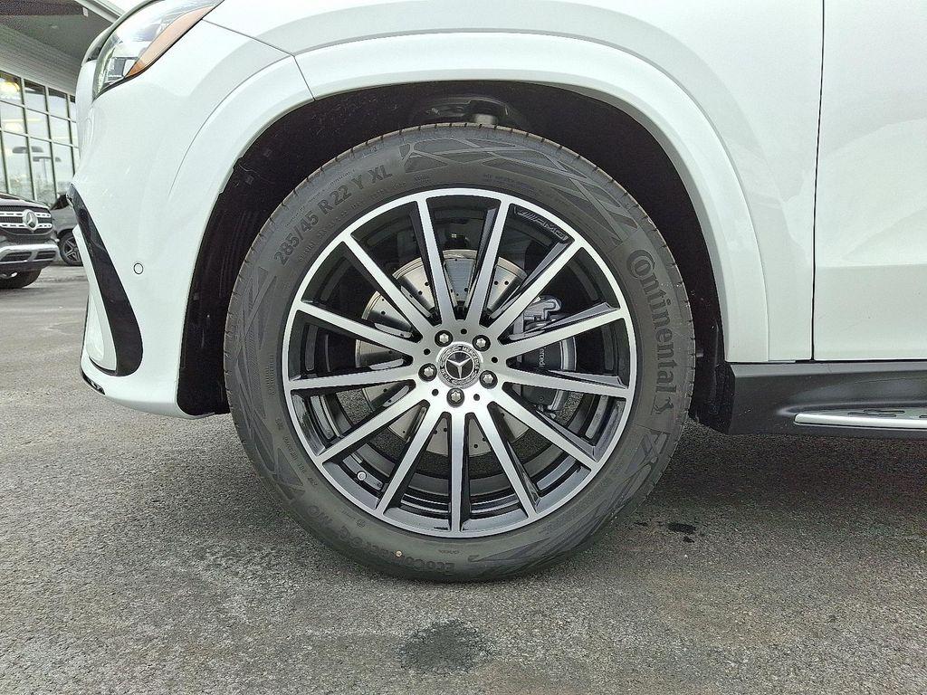 used 2026 Mercedes-Benz GLS 580 car, priced at $117,992