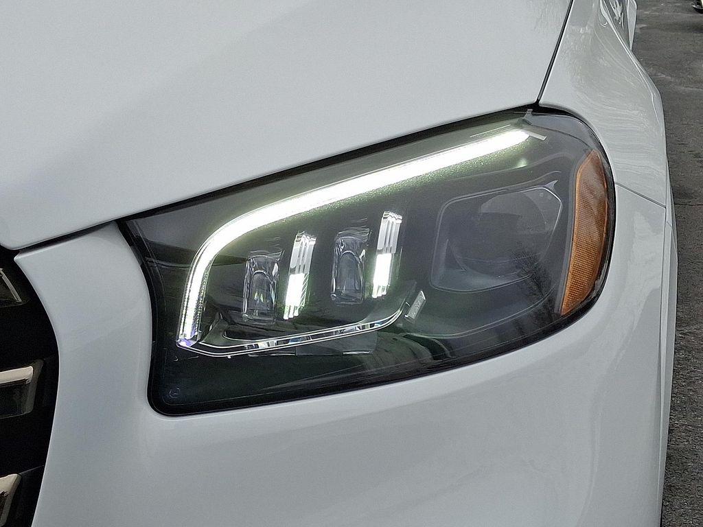 used 2026 Mercedes-Benz GLS 580 car, priced at $117,992