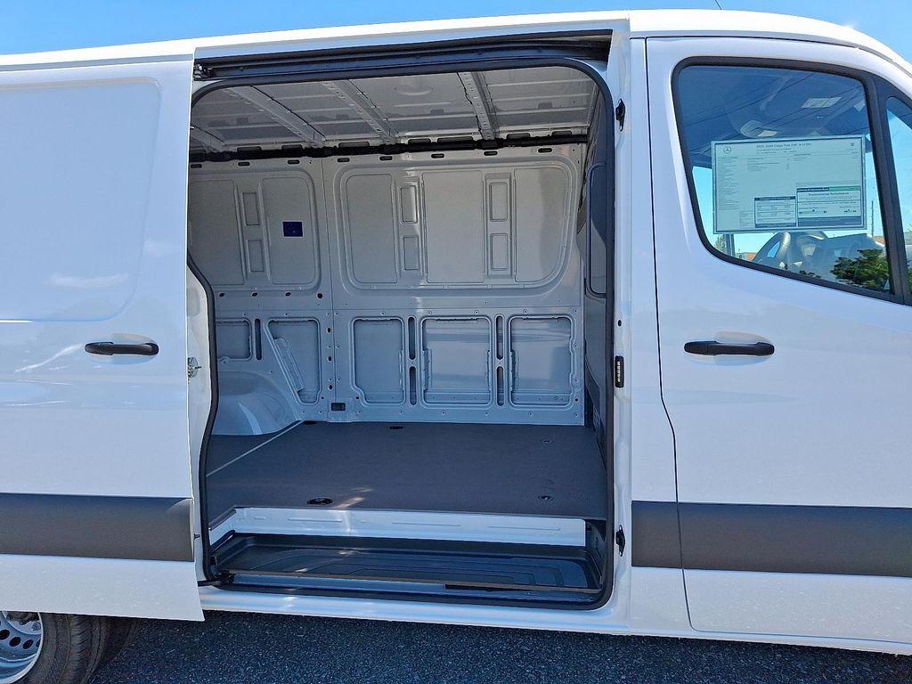 new 2025 Mercedes-Benz Sprinter 3500 car, priced at $60,372