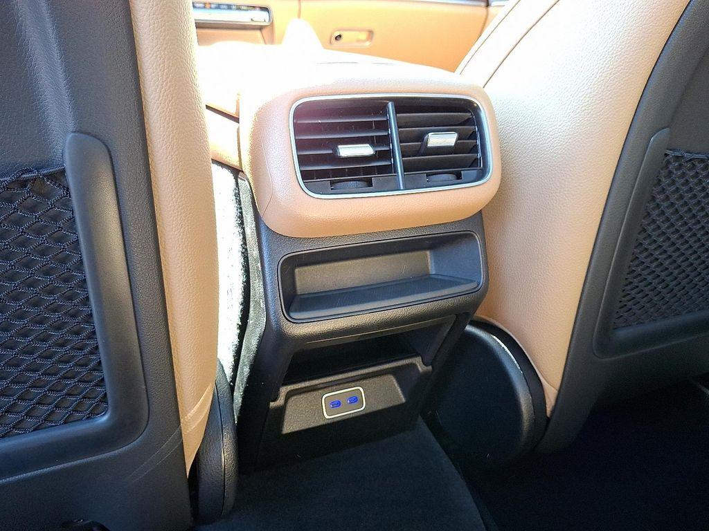 new 2026 Mercedes-Benz GLE 350 car, priced at $79,070