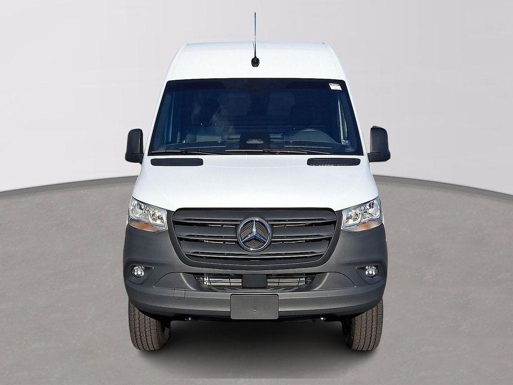 new 2026 Mercedes-Benz Sprinter 2500 car, priced at $77,136