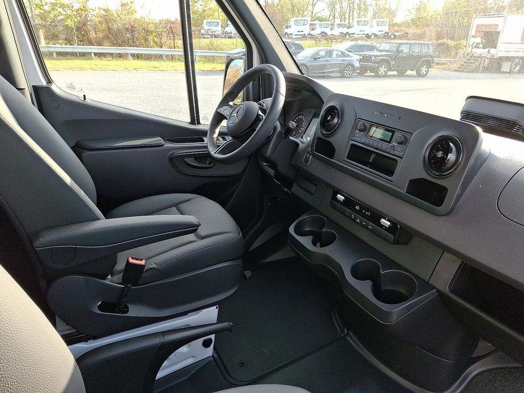new 2025 Mercedes-Benz Sprinter 3500 car, priced at $66,962