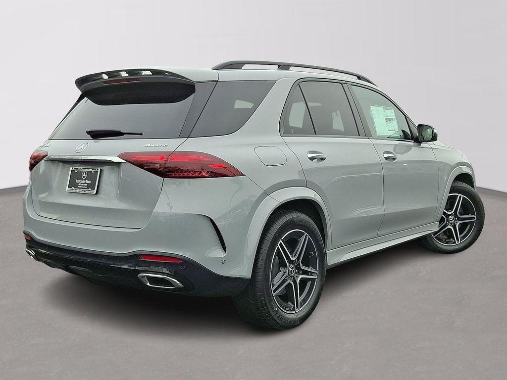 new 2026 Mercedes-Benz GLE 450 car, priced at $81,375