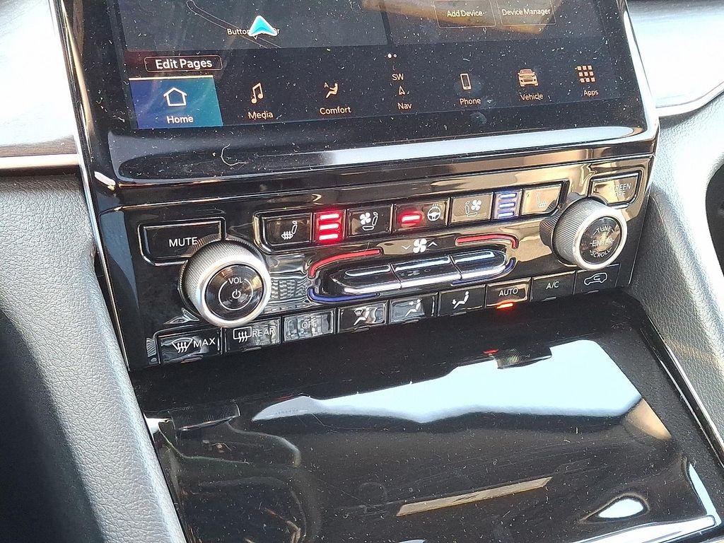 used 2023 Jeep Grand Cherokee car, priced at $37,358