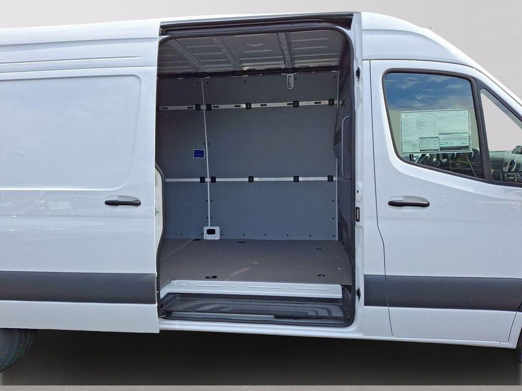 new 2025 Mercedes-Benz Sprinter 3500 car, priced at $76,218