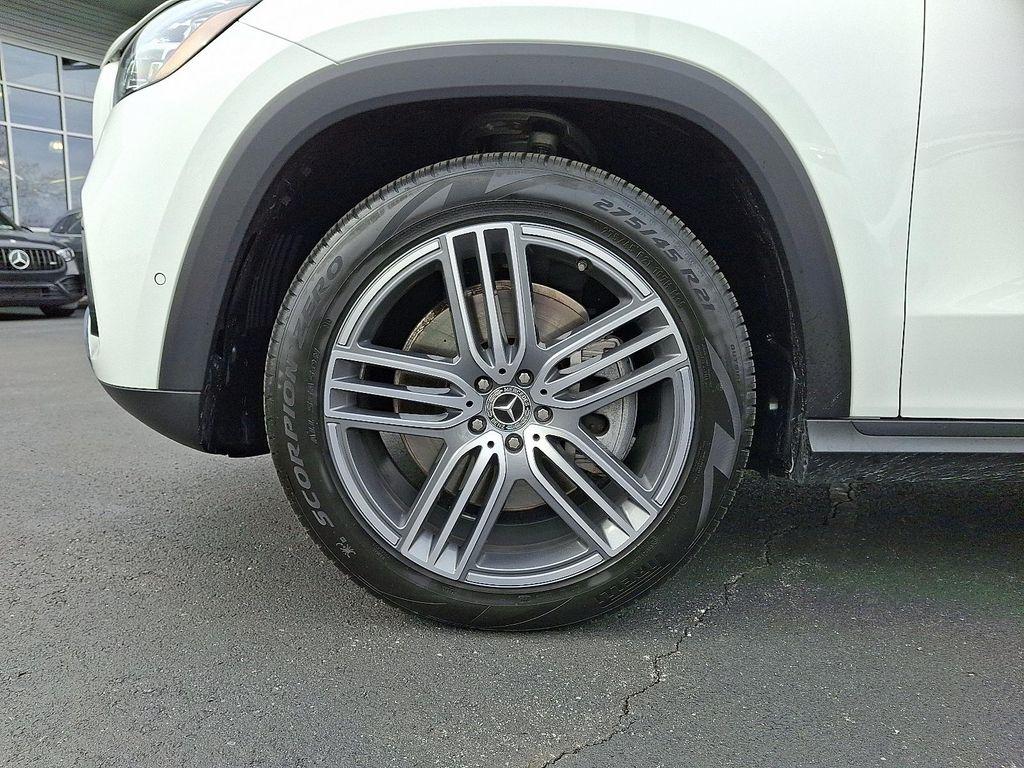 used 2025 Mercedes-Benz GLS 450 car, priced at $80,590