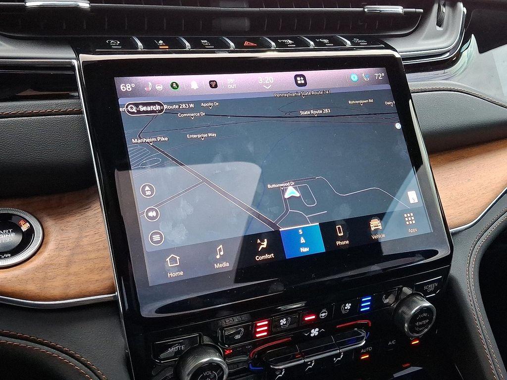 used 2025 Jeep Grand Cherokee car, priced at $53,477