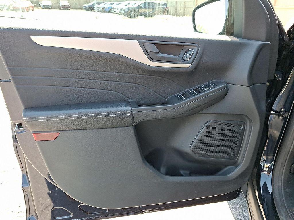used 2021 Ford Escape car, priced at $17,220
