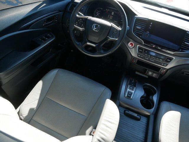 used 2022 Honda Passport car, priced at $29,488