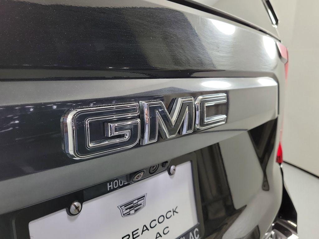 used 2023 GMC Yukon car, priced at $59,595