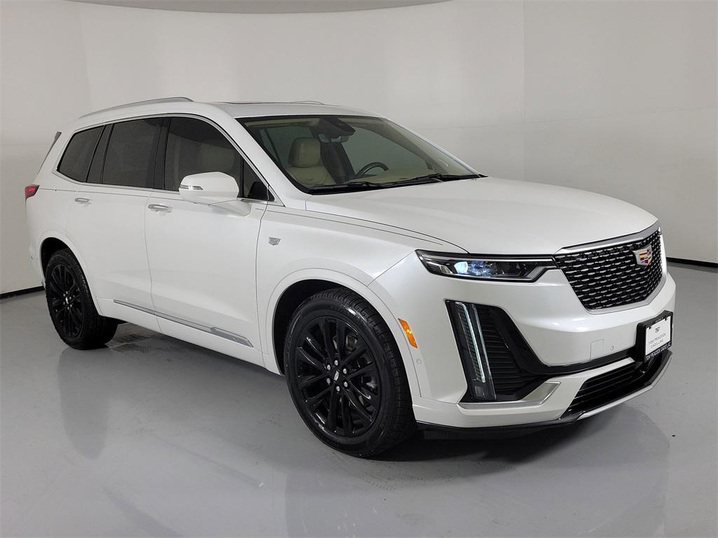 used 2023 Cadillac XT6 car, priced at $40,495