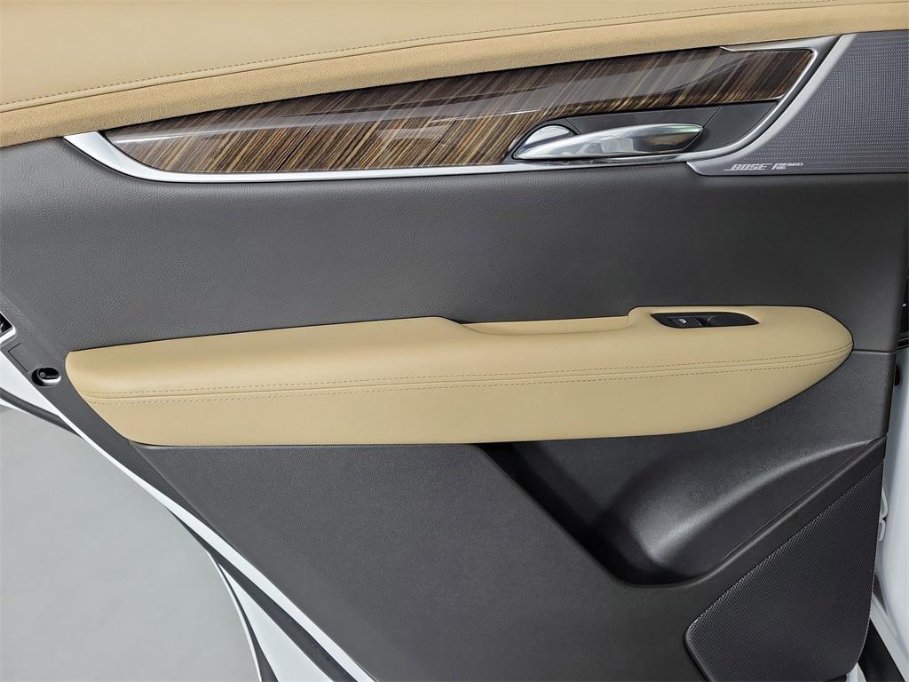 used 2023 Cadillac XT6 car, priced at $40,495