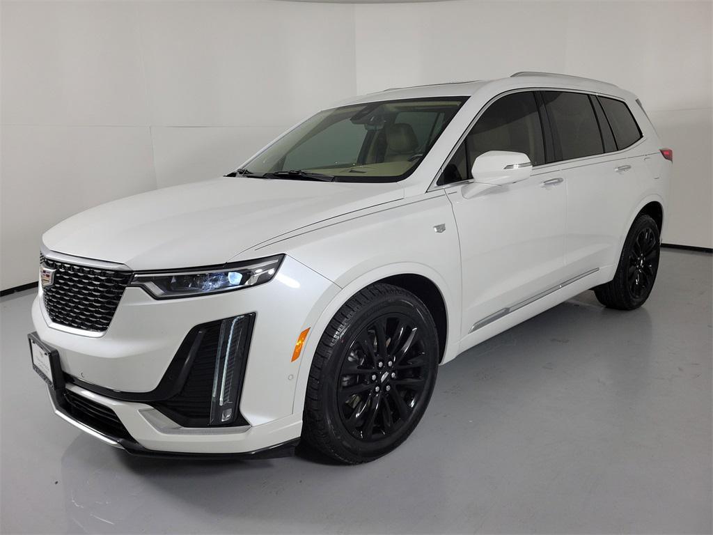 used 2023 Cadillac XT6 car, priced at $40,495