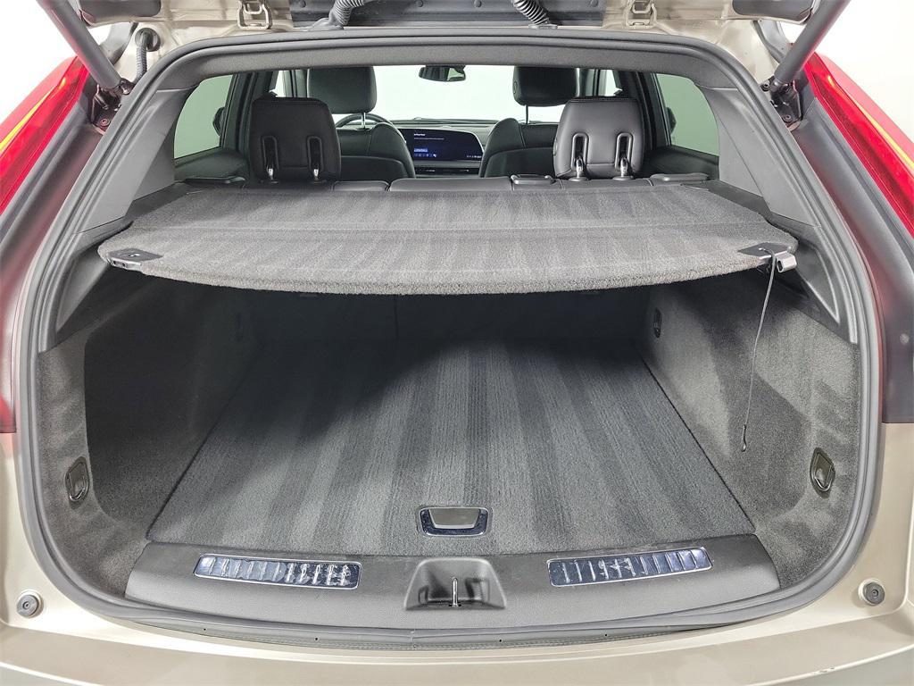 used 2025 Cadillac XT4 car, priced at $36,599