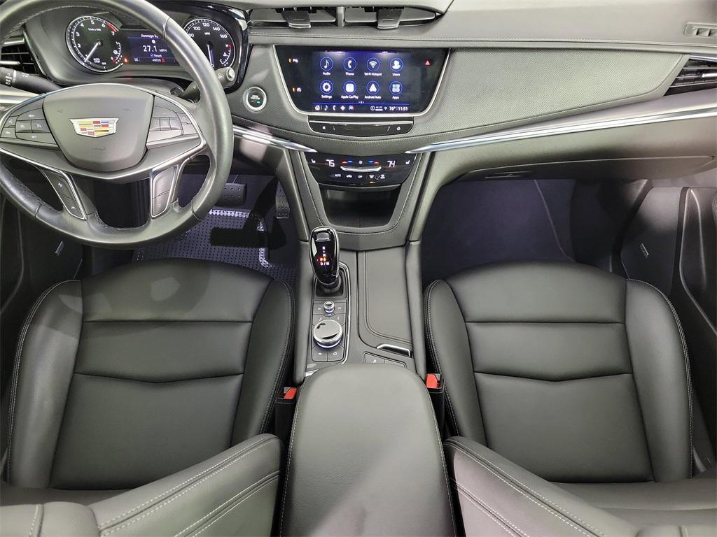 used 2023 Cadillac XT5 car, priced at $29,598