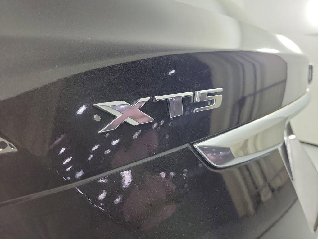 used 2018 Cadillac XT5 car, priced at $18,917