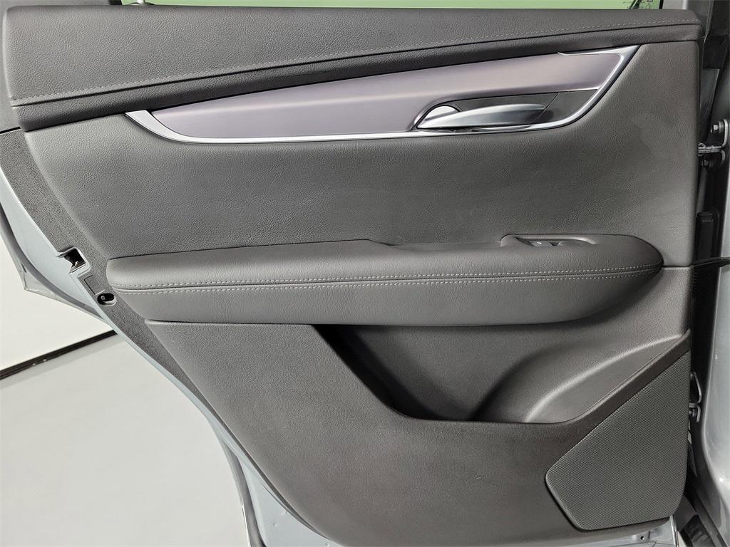 used 2023 Cadillac XT5 car, priced at $28,043