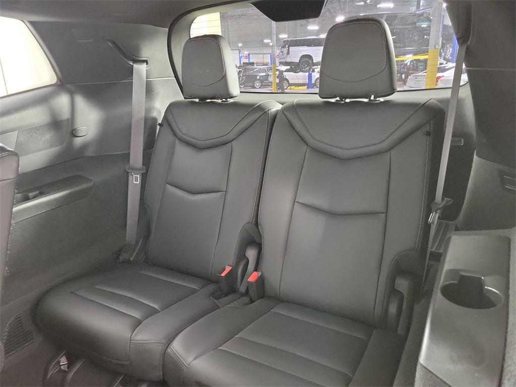 used 2024 Cadillac XT6 car, priced at $43,799