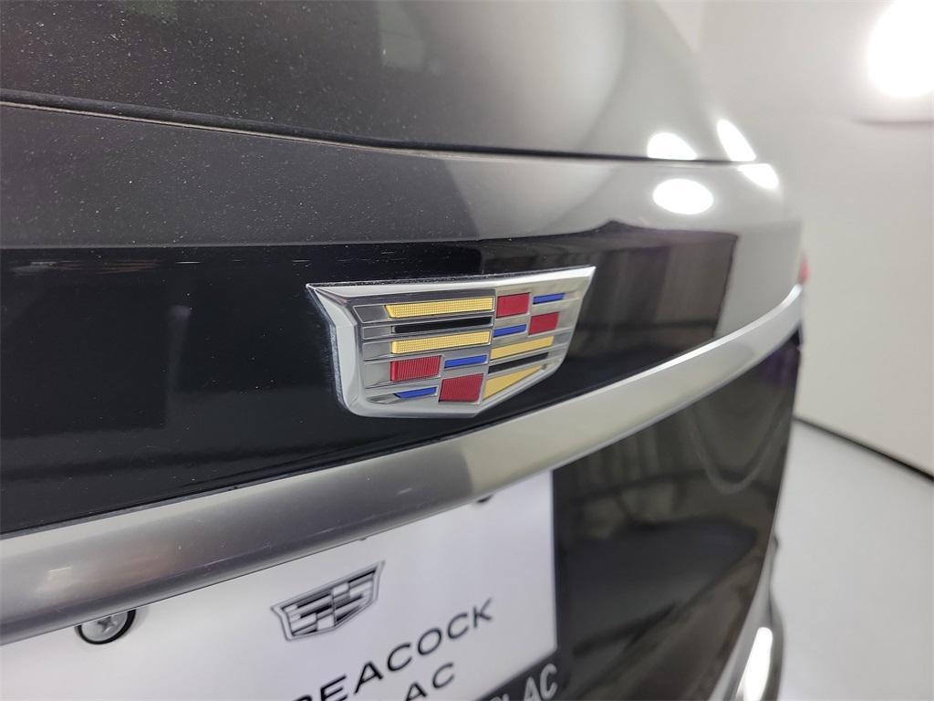 used 2024 Cadillac XT6 car, priced at $43,799