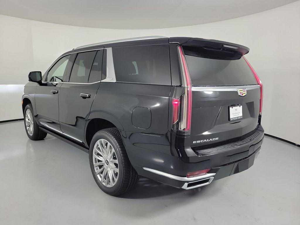 used 2022 Cadillac Escalade car, priced at $70,122