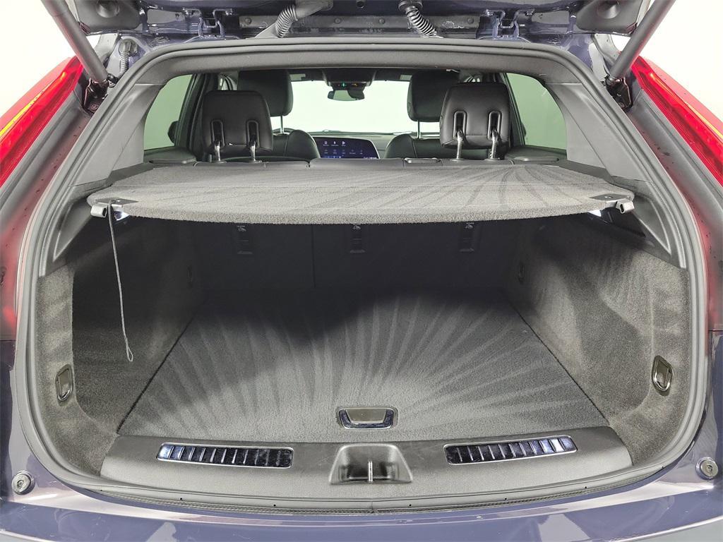 used 2025 Cadillac XT4 car, priced at $37,999