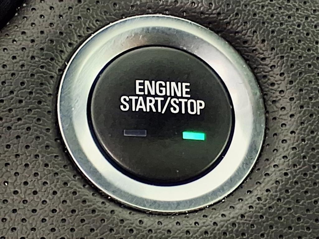 used 2023 Cadillac XT5 car, priced at $27,988