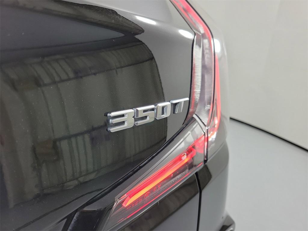 used 2024 Cadillac XT4 car, priced at $38,696