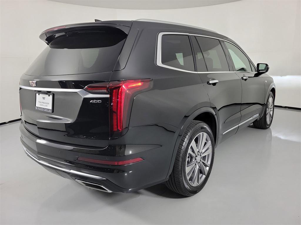 used 2025 Cadillac XT6 car, priced at $43,798