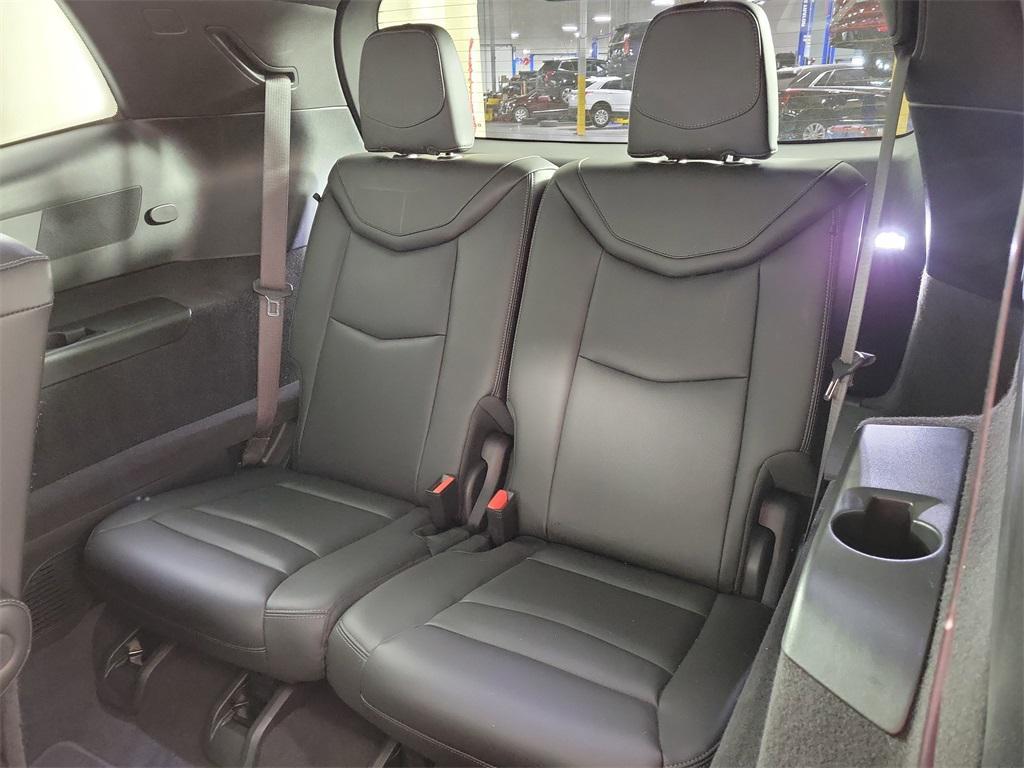 used 2025 Cadillac XT6 car, priced at $43,798