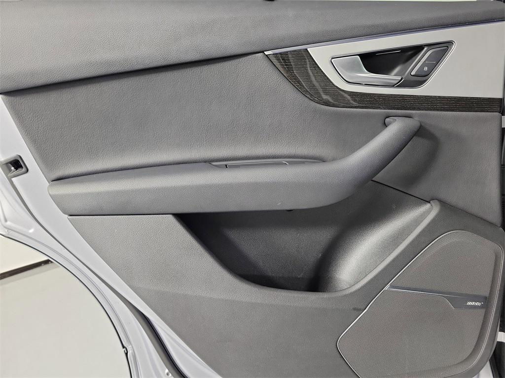 used 2019 Audi Q7 car, priced at $22,348