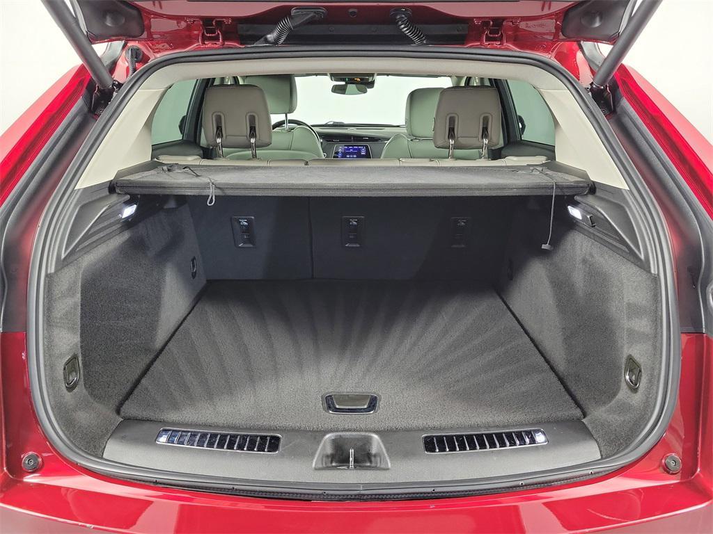 used 2023 Cadillac XT4 car, priced at $24,561