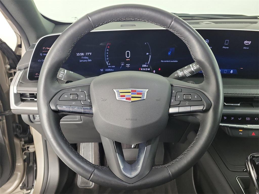 used 2025 Cadillac XT4 car, priced at $35,399